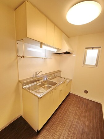 エルシャトルAの物件内観写真